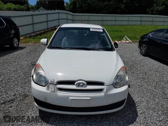 ✅ 2010 Hyundai Accent GS • VIN: KMHCM3AC2AU180034 • Лот: 60866855. Опубликован ранее на Copart с пробегом 196 494 миль. Бесплатный доступ к архиву аукционных продаж из США и подробный отчёт об истории автомобиля на DreamBid. Изображение 5.