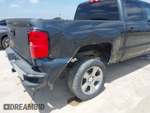 ✅ 2018 Chevrolet Silverado 1500 LT • VIN: 3GCPCREC1JG425382 • Лот: 42378686. Опубликован ранее на IAAI с пробегом 162 110 миль. Бесплатный доступ к архиву аукционных продаж из США и подробный отчёт об истории автомобиля на DreamBid. Изображение 18.