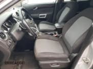 ✅ 2013 Chevrolet Captiva Sport LS • VIN: 3GNAL2EK6DS605230 • Lot: 43189055. Wystawiony na Copart z przebiegiem 129 251 mil. Bezpłatny archiwum sprzedaży aukcyjnych z USA i szczegółowy raport historii pojazdu na DreamBid. Zdjęcie 7.