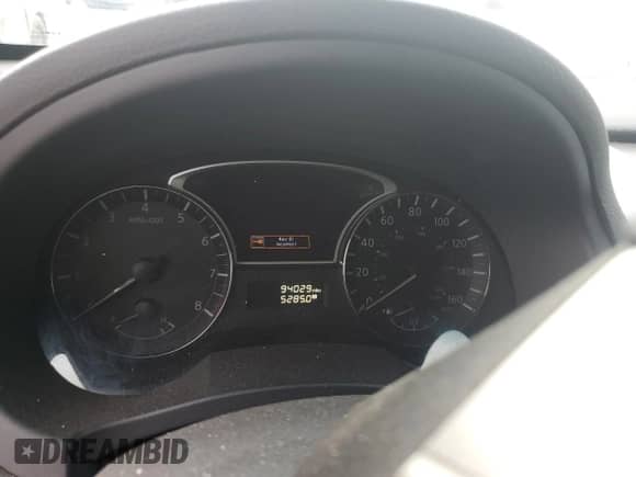 2015 Nissan Altima S с VIN 1N4AL3AP6FN377538, выставлен на аукционе Copart как лот 85581475 с пробегом 94 029 миль миль и Списание • Salvage title. История ставок и продаж доступна на DreamBid. Изображение 9.