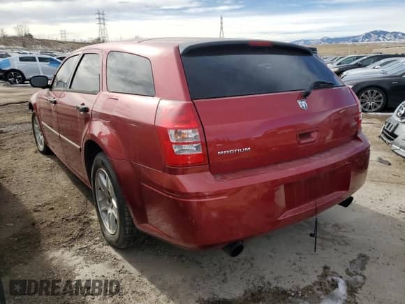2007 Dodge Magnum z VIN 2D4FV47V37H837743, wystawiony jako Copart lot #86635314 z przebiegiem 140 927 mil mil oraz Szkoda całkowita • Salvage title. Historia ofert i sprzedaży dostępna na DreamBid. Obrazek 2.