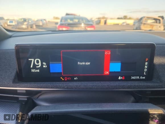 ✅ 2023 Ford Mustang Mach-E GT • VIN: 3FMTK4SX5PMA45379 • Lot: 93000315. Wystawiony na Copart z przebiegiem 34 019 mil. Bezpłatny archiwum sprzedaży aukcyjnych z USA i szczegółowy raport historii pojazdu na DreamBid. Zdjęcie 9.