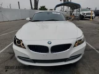 ✅ 2013 BMW Z4 sDrive28i • VIN: WBALL5C5XDJ104078 • Лот: 76118864. Опубликован ранее на Copart с пробегом 103 587 миль. Бесплатный доступ к архиву аукционных продаж из США и подробный отчёт об истории автомобиля на DreamBid. Изображение 5.