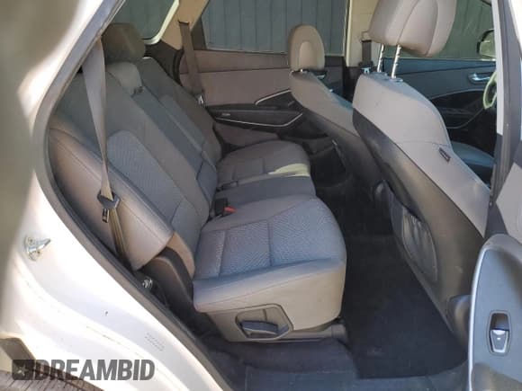 ✅ 2018 Hyundai Santa Fe SE • VIN: KM8SM4HF4JU258749 • Лот: 91236225. Опубликован ранее на Copart с пробегом 128 800 миль. Бесплатный доступ к архиву аукционных продаж из США и подробный отчёт об истории автомобиля на DreamBid. Изображение 11.