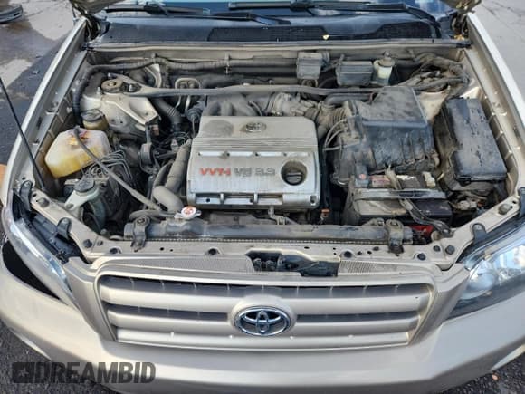 ✅ 2007 Toyota Highlander • VIN: JTEGP21A670143862 • Lot: 71318475. Wystawiony na Copart z przebiegiem 226 450 mil. Bezpłatny archiwum sprzedaży aukcyjnych z USA i szczegółowy raport historii pojazdu na DreamBid. Zdjęcie 12.