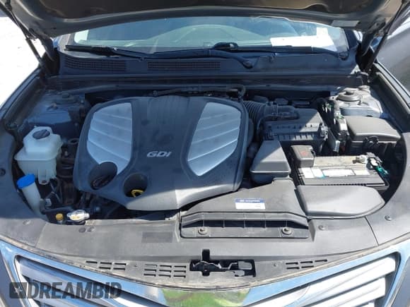 ✅ 2013 Hyundai Azera • VIN: KMHFG4JG2DA214332 • Lot: 43085492. Wystawiony na IAAI z przebiegiem 97 689 mil. Bezpłatny archiwum sprzedaży aukcyjnych z USA i szczegółowy raport historii pojazdu na DreamBid. Zdjęcie 10.