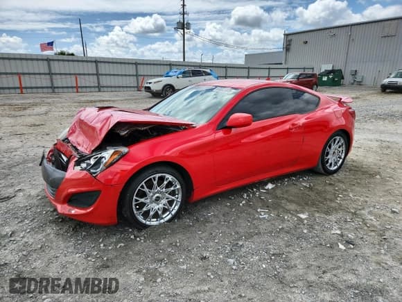 ✅ 2013 Hyundai Genesis Coupe 2.0T • VIN: KMHHT6KD9DU113033 • Lot: 63063905. Wystawiony na Copart z przebiegiem 114 781 mil. Bezpłatny archiwum sprzedaży aukcyjnych z USA i szczegółowy raport historii pojazdu na DreamBid. Zdjęcie 1.