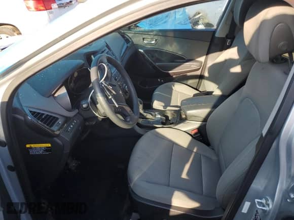 ✅ 2017 Hyundai Santa Fe 2.4L • VIN: 5XYZUDLB7HG422417 • Lot: 46468033. Wystawiony na Copart z przebiegiem 71 404 mil mil. Skorzystaj z bezpłatnego archiwum sprzedaży aukcyjnych z USA i zobacz szczegółowy raport historii pojazdu na DreamBid. Zdjęcie 7.