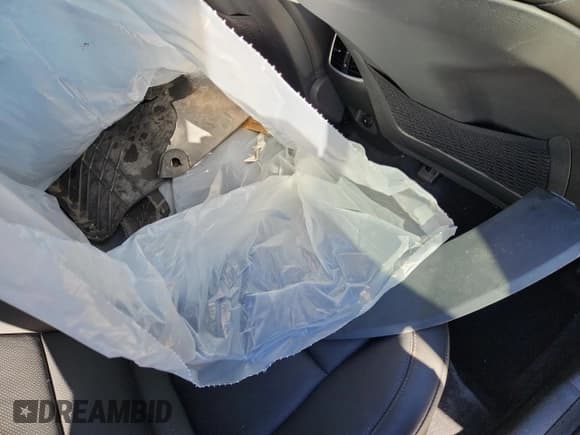 ✅ 2021 Hyundai Tucson Limited • VIN: KM8J3CAL4MU283292 • Lot: 82633845. Listed on Copart with 54,786 mi. Free auction sales archive from the USA and detailed vehicle history report at DreamBid. Image 13.