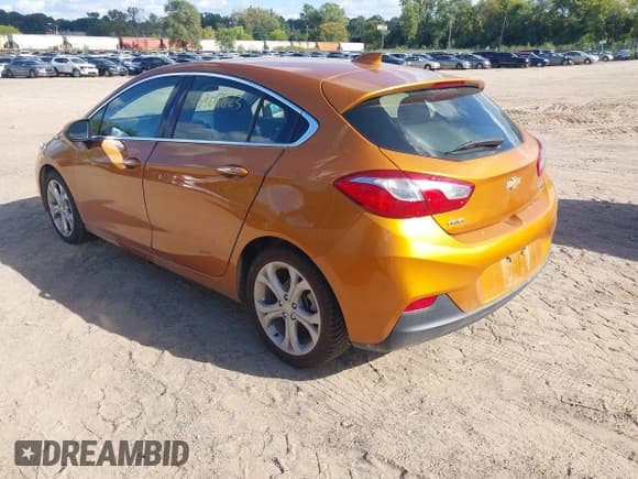 ✅ 2017 Chevrolet Cruze Premier • VIN: 3G1BF6SM7HS546155 • Lot: 43308823. Listed on IAAI with 62,492 mi. Free auction sales archive from the USA and detailed vehicle history report at DreamBid. Image 3.