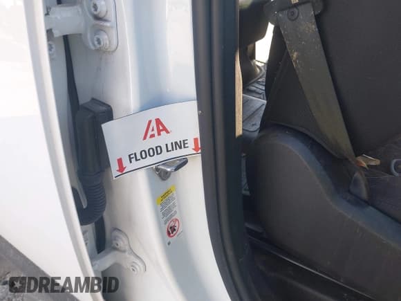 ✅ 2023 Land Rover Defender • VIN: SALEK7EX7P2149611 • Лот: 41238040. Опубликован ранее на IAAI с пробегом 25 022 миль. Бесплатный доступ к архиву аукционных продаж из США и подробный отчёт об истории автомобиля на DreamBid. Изображение 12.