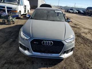 ✅ 2018 Audi RS 3 • VIN: WUABWHFF2J1903444 • Lot: 80727704. Wystawiony na Copart z przebiegiem 60 172 mil. Bezpłatny archiwum sprzedaży aukcyjnych z USA i szczegółowy raport historii pojazdu na DreamBid. Zdjęcie 5.