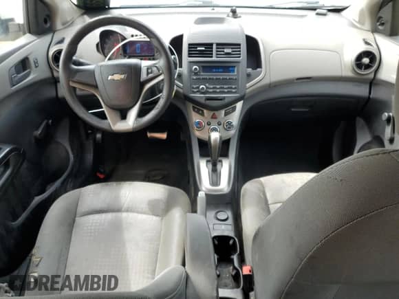 2015 Chevrolet Sonic LS с VIN 1G1JA6SG5F4109644, выставлен на аукционе Copart как лот 73685904 с пробегом 361 915 миль миль и Чистый • Clean title. История ставок и продаж доступна на DreamBid. Изображение 8.