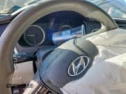 ✅ 2015 Hyundai Sonata SE • VIN: 5NPE24AF3FH156457 • Лот: 91300635. Опубликован ранее на Copart с пробегом Не указан. Бесплатный доступ к архиву аукционных продаж из США и подробный отчёт об истории автомобиля на DreamBid. Изображение 9.