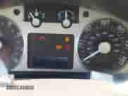 2011 Mercury Mariner Premier z VIN 4M2CN9HG8BKJ00403, wystawiony jako IAAI lot #42623296 z przebiegiem 197 304 mil mil oraz . Historia ofert i sprzedaży dostępna na DreamBid. Obrazek 7.