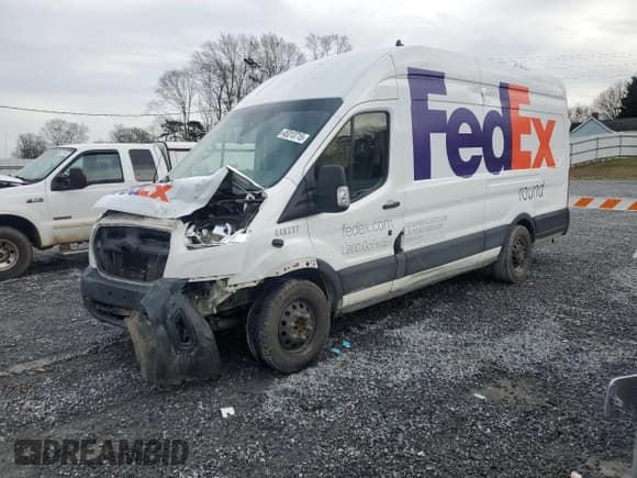 ✅ 2020 Ford Transit Cargo • VIN: 1FTBW3U82LKB25843 • Лот: 45313715. Опубликован ранее на Copart с пробегом Не указан. Бесплатный доступ к архиву аукционных продаж из США и подробный отчёт об истории автомобиля на DreamBid. Изображение 1.
