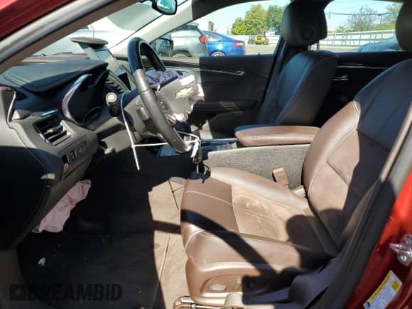 2014 Chevrolet Impala LT z VIN 2G1125S31E9157416, wystawiony jako Copart lot #82299945 z przebiegiem 186 389 mil mil oraz Szkoda całkowita • Salvage title. Historia ofert i sprzedaży dostępna na DreamBid. Obrazek 7.