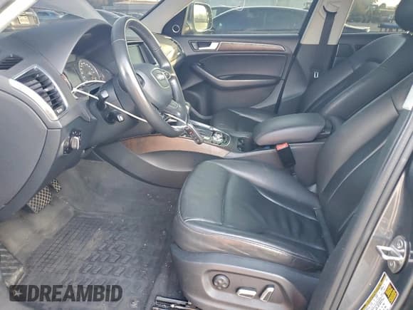 ✅ 2014 Audi Q5 Premium Plus • VIN: WA1LFAFP0EA106868 • Lot: 95726115. Listed on Copart with 182,200 mi. Free auction sales archive from the USA and detailed vehicle history report at DreamBid. Image 7.