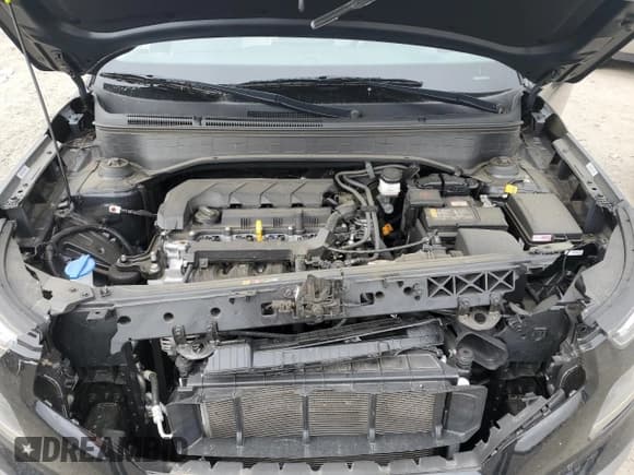 ✅ 2023 Hyundai Venue SEL • VIN: KMHRC8A3XPU268042 • Lot: 57359425. Listed on Copart with 15,076 mi. Free auction sales archive from the USA and detailed vehicle history report at DreamBid. Image 12.