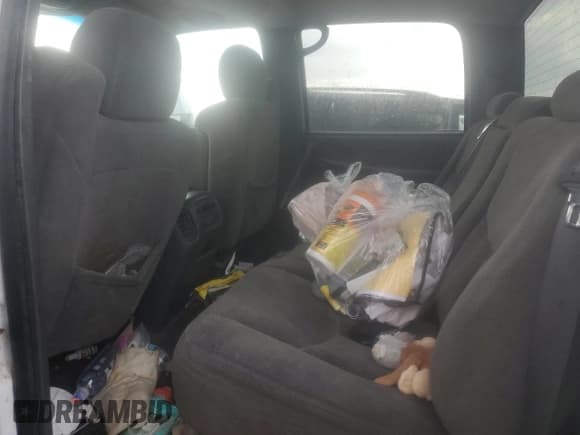 ✅ 2003 Chevrolet Silverado 2500HD LS • VIN: 1GCHK23113F183942 • Lot: 71464565. Listed on Copart with 250,336 mi. Free auction sales archive from the USA and detailed vehicle history report at DreamBid. Image 10.