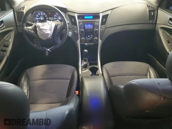 ✅ 2011 Hyundai Sonata SE • VIN: 5NPEC4AC4BH071642 • Лот: 70437534. Опубликован ранее на Copart с пробегом 193 712 миль. Бесплатный доступ к архиву аукционных продаж из США и подробный отчёт об истории автомобиля на DreamBid. Изображение 8.