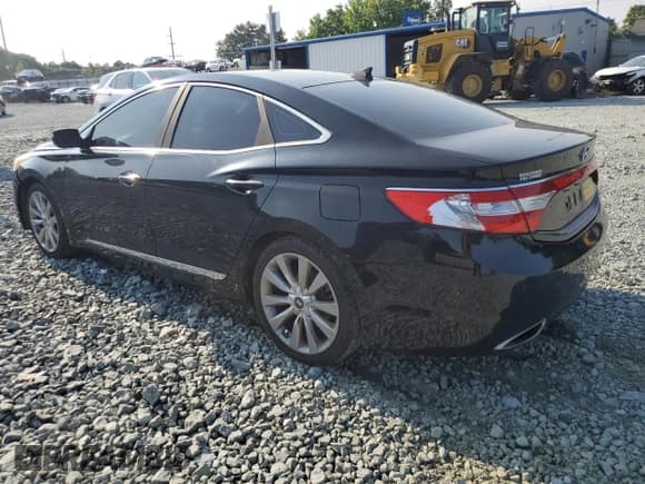✅ 2013 Hyundai Azera • VIN: KMHFH4JG2DA266282 • Lot: 59156175. Wystawiony na Copart z przebiegiem 135 013 mil. Bezpłatny archiwum sprzedaży aukcyjnych z USA i szczegółowy raport historii pojazdu na DreamBid. Zdjęcie 2.