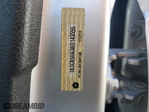 2011 Dodge Caliber Heat z VIN 1B3CB5HA3BD143555, wystawiony jako Copart lot #74108084 z przebiegiem Nie podano mil oraz Nie do naprawy • Non repairable. Historia ofert i sprzedaży dostępna na DreamBid. Obrazek 14.