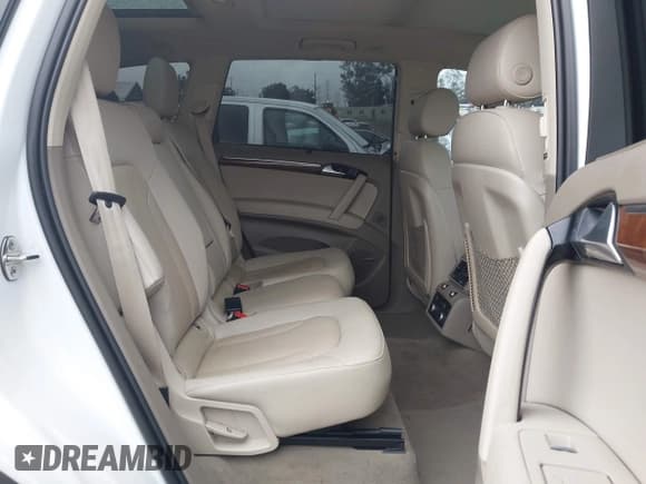 ✅ 2013 Audi Q7 S line Prestige • VIN: WA1DGAFE4DD016670 • Lot: 42201459. Wystawiony na IAAI z przebiegiem 83 278 mil. Bezpłatny archiwum sprzedaży aukcyjnych z USA i szczegółowy raport historii pojazdu na DreamBid. Zdjęcie 8.