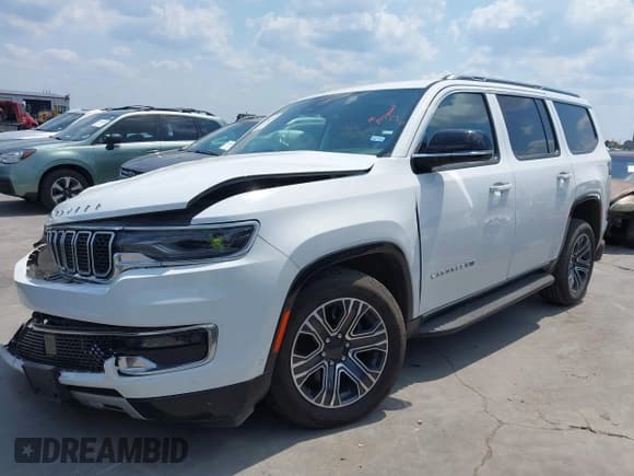 ✅ 2024 Jeep Wagoneer Series II • VIN: 1C4SJUBP0RS127050 • Lot: 43069371. Listed on IAAI with 55,962 mi. Free auction sales archive from the USA and detailed vehicle history report at DreamBid. Image 18.