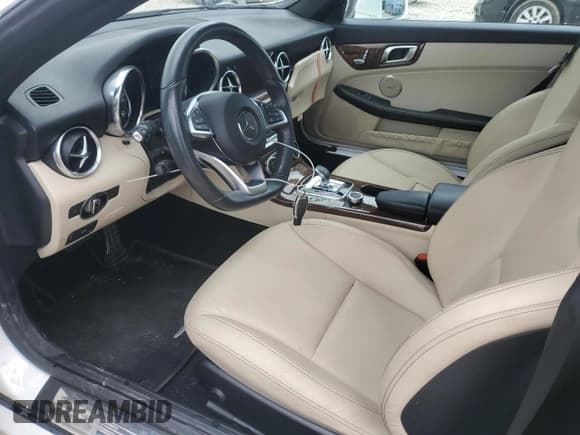 ✅ 2018 Mercedes-Benz SLC 300 • VIN: WDDPK3JA9JF147116 • Lot: 85911764. Listed on Copart with 107,422 mi. Free auction sales archive from the USA and detailed vehicle history report at DreamBid. Image 7.