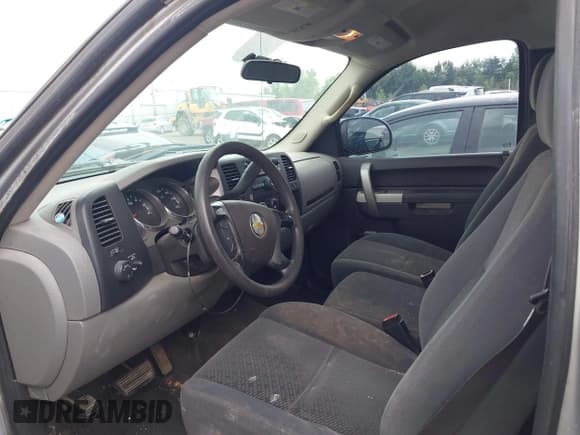 ✅ 2011 Chevrolet Silverado 1500 Work Truck • VIN: 1GCNCPEA4BZ199785 • Lot: 43126365. Listed on IAAI with 157,536 mi. Free auction sales archive from the USA and detailed vehicle history report at DreamBid. Image 8.