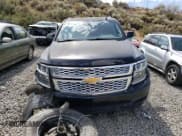 ✅ 2017 Chevrolet Suburban LT • VIN: 1GNSKHKC0HR179356 • Lot: 63812704. Wystawiony na Copart z przebiegiem Nie podano. Bezpłatny archiwum sprzedaży aukcyjnych z USA i szczegółowy raport historii pojazdu na DreamBid. Zdjęcie 5.