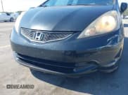 ✅ 2013 Honda Fit • VIN: JHMGE8H31DC047148 • Lot: 43196079. Wystawiony na IAAI z przebiegiem 121 994 mil. Bezpłatny archiwum sprzedaży aukcyjnych z USA i szczegółowy raport historii pojazdu na DreamBid. Zdjęcie 6.