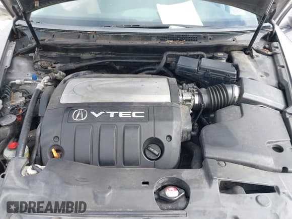 ✅ 2005 Acura RL • VIN: JH4KB16525C006978 • Lot: 41800979. Wystawiony na IAAI z przebiegiem 213 501 mil. Bezpłatny archiwum sprzedaży aukcyjnych z USA i szczegółowy raport historii pojazdu na DreamBid. Zdjęcie 10.