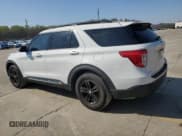 ✅ 2021 Ford Explorer XLT • VIN: 1FMSK7DH2MGA51634 • Lot: 52757105. Wystawiony na Copart z przebiegiem 58 510 mil. Bezpłatny archiwum sprzedaży aukcyjnych z USA i szczegółowy raport historii pojazdu na DreamBid. Zdjęcie 2.