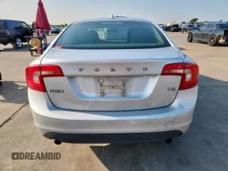 ✅ 2012 Volvo S60 T5 • VIN: YV1622FSXC2131822 • Lot: 71902775. Wystawiony na Copart z przebiegiem 88 456 mil. Bezpłatny archiwum sprzedaży aukcyjnych z USA i szczegółowy raport historii pojazdu na DreamBid. Zdjęcie 6.