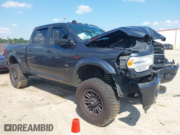 ✅ 2021 Ram 2500 Big Horn • VIN: 3C6UR5DLXMG659821 • Lot: 42502512. Listed on IAAI with 79,790 mi. Free auction sales archive from the USA and detailed vehicle history report at DreamBid. Image 1.