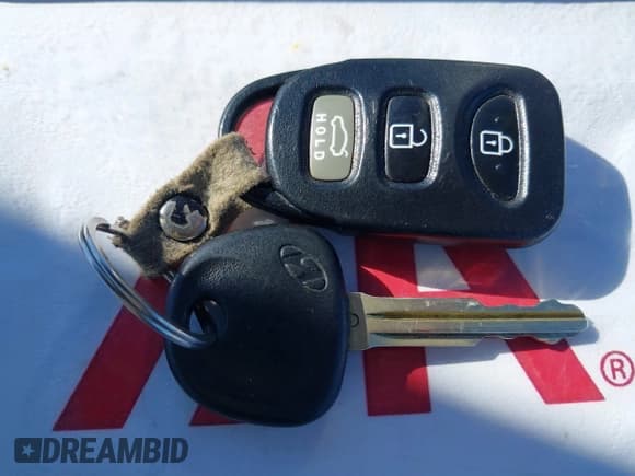 ✅ 2016 Hyundai Elantra SE • VIN: KMHDH4AEXGU502850 • Lot: 43410354. Listed on IAAI with 60,565 mi. Free auction sales archive from the USA and detailed vehicle history report at DreamBid. Image 11.