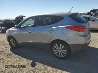 2012 Hyundai Tucson GLS z VIN KM8JU3AC2CU497998, wystawiony jako Copart lot #90383415 z przebiegiem 239 792 mil mil oraz Czysty tytuł • Clean title. Historia ofert i sprzedaży dostępna na DreamBid. Obrazek 2.