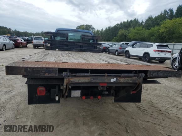 ✅ 2006 Ford F-350 • VIN: 1FDWF36P26EA76289 • Lot: 73438274. Listed on Copart with 37,729 mi. Free auction sales archive from the USA and detailed vehicle history report at DreamBid. Image 6.