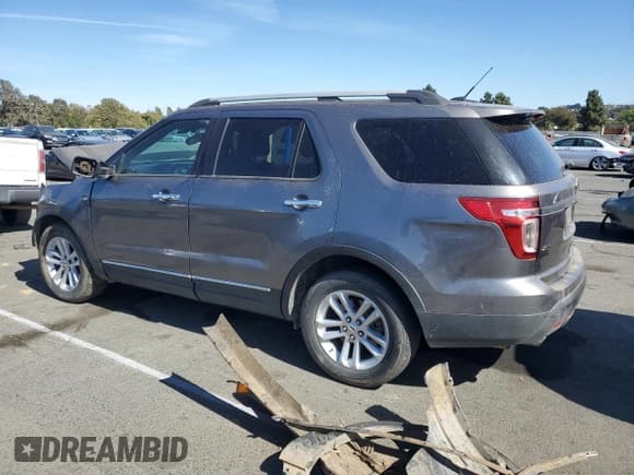 ✅ 2012 Ford Explorer XLT • VIN: 1FMHK7D98CGB02653 • Лот: 71563525. Опубликован ранее на Copart с пробегом 175 983 миль. Бесплатный доступ к архиву аукционных продаж из США и подробный отчёт об истории автомобиля на DreamBid. Изображение 2.
