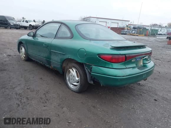 ✅ 2002 Ford Escort ZX2 Standard • VIN: 3FAFP11372R103140 • Lot: 43798170. Listed on IAAI with 125,790 mi. Free auction sales archive from the USA and detailed vehicle history report at DreamBid. Image 3.