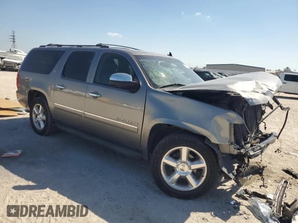 ✅ 2009 Chevrolet Suburban LTZ • VIN: 1GNFC36089R291373 • Lot: 74486244. Wystawiony na Copart z przebiegiem Nie podano. Bezpłatny archiwum sprzedaży aukcyjnych z USA i szczegółowy raport historii pojazdu na DreamBid. Zdjęcie 4.