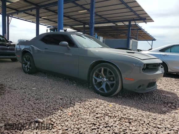 ✅ 2017 Dodge Challenger SXT • VIN: 2C3CDZAG9HH503040 • Лот: 50864675. Опубликован ранее на Copart с пробегом 103 632 миль. Бесплатный доступ к архиву аукционных продаж из США и подробный отчёт об истории автомобиля на DreamBid. Изображение 4.