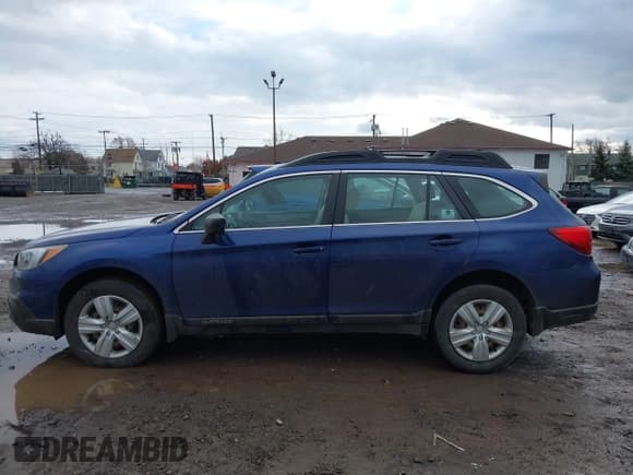 ✅ 2016 Subaru Outback 2.5i • VIN: 4S4BSAAC4G3226855 • Lot: 43806406. Wystawiony na IAAI z przebiegiem 140 103 mil. Bezpłatny archiwum sprzedaży aukcyjnych z USA i szczegółowy raport historii pojazdu na DreamBid. Zdjęcie 14.