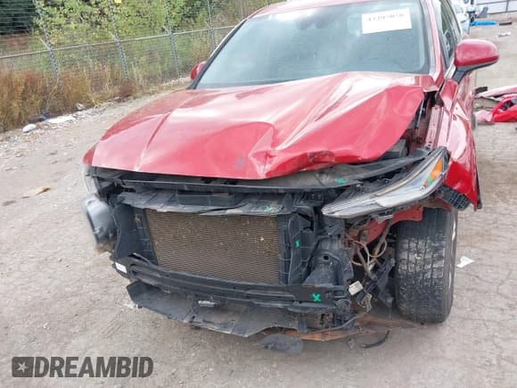 ✅ 2019 Hyundai Santa Fe SEL • VIN: 5NMS33AD6KH116826 • Lot: 43295058. Wystawiony na IAAI z przebiegiem 80 714 mil. Bezpłatny archiwum sprzedaży aukcyjnych z USA i szczegółowy raport historii pojazdu na DreamBid. Zdjęcie 6.