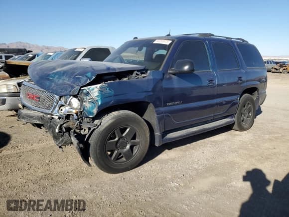 ✅ 2005 GMC Yukon Denali • VIN: 1GKEK63U05J121635 • Lot: 84059975. Wystawiony na Copart z przebiegiem Nie podano. Bezpłatny archiwum sprzedaży aukcyjnych z USA i szczegółowy raport historii pojazdu na DreamBid. Zdjęcie 1.