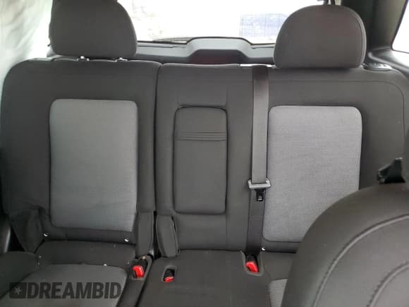 ✅ 2014 Chevrolet Captiva Sport LT • VIN: 3GNAL3EK4ES673033 • Lot: 44429085. Wystawiony na Copart z przebiegiem 145 299 mil. Bezpłatny archiwum sprzedaży aukcyjnych z USA i szczegółowy raport historii pojazdu na DreamBid. Zdjęcie 10.