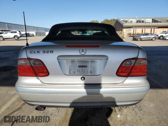 ✅ 1999 Mercedes-Benz CLK 320/430 • VIN: WDBLK65G5XT006724 • Lot: 48077565. Listed on Copart with 151,463 mi. Free auction sales archive from the USA and detailed vehicle history report at DreamBid. Image 6.