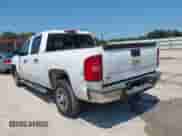 2010 Chevrolet Silverado 1500 LT z VIN 3GCRCSEA0AG279717, wystawiony jako IAAI lot #43033522 z przebiegiem 177 742 mil mil oraz . Historia ofert i sprzedaży dostępna na DreamBid. Obrazek 3.